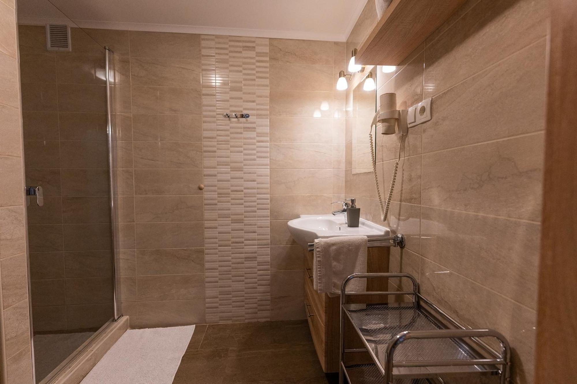 Belvarosi Nemes Apartmanhaz Szekszárd Exterior foto