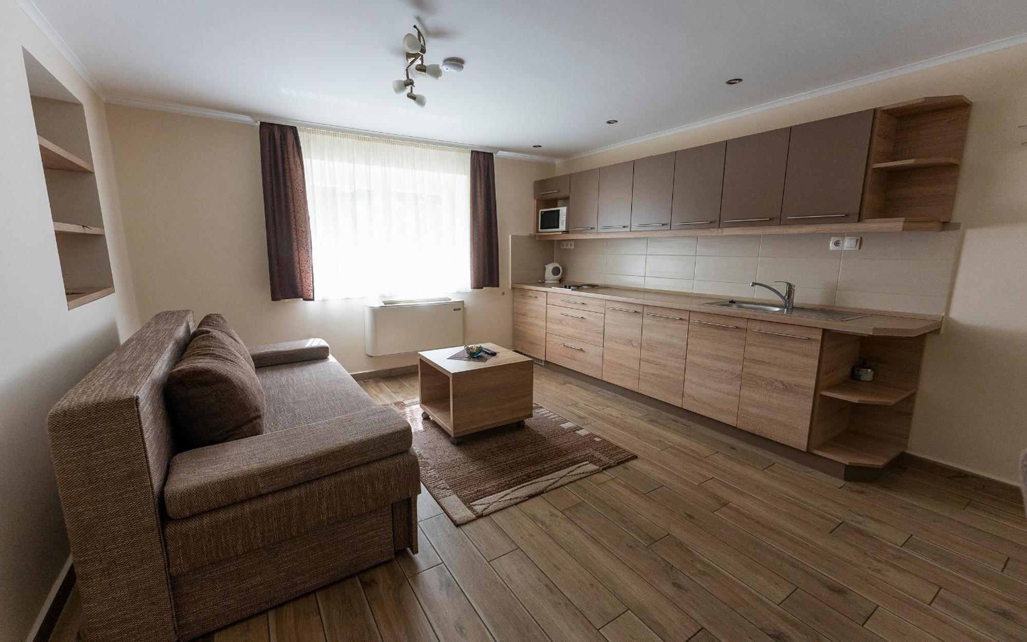 Belvarosi Nemes Apartmanhaz Szekszárd Exterior foto